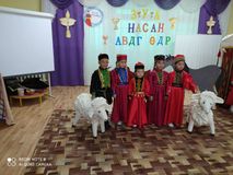 ЗУЛ НАСАН АВДГ ƟДР